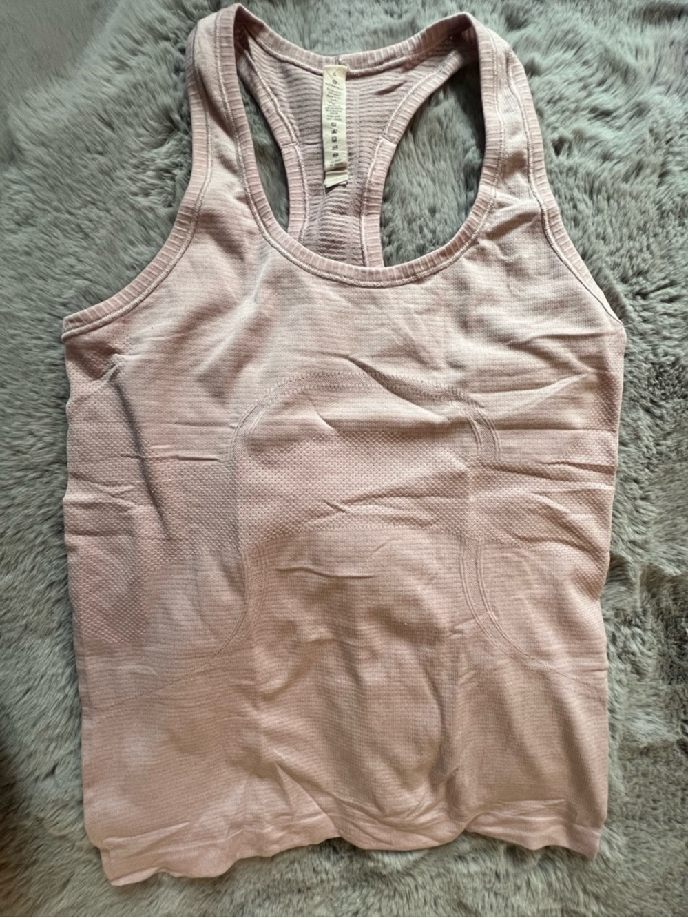 Lululemon Swiftly Light Pink Seamless Racerback Tank Top Size 6